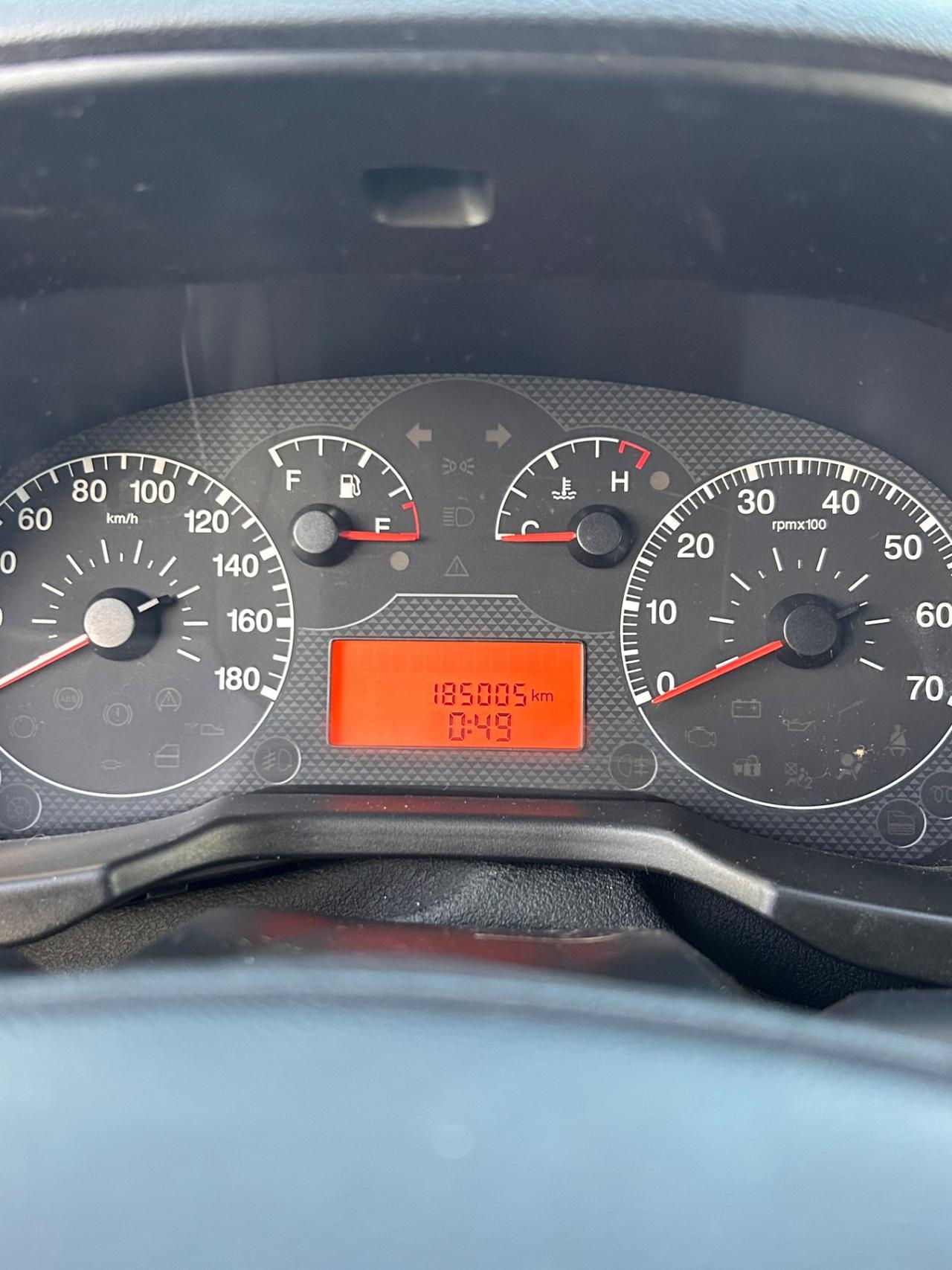 Fiat Qubo 1.4 8V 73 CV Dynamic