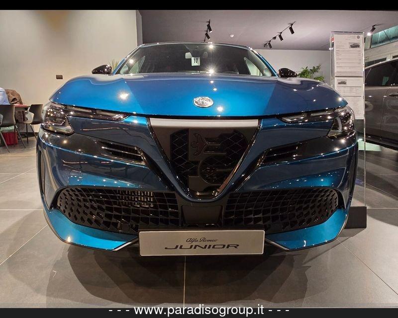 Alfa Romeo Junior Milano Ibrida Ibrida Ibrida Speciale1.2 145cv Hybrid Edct6