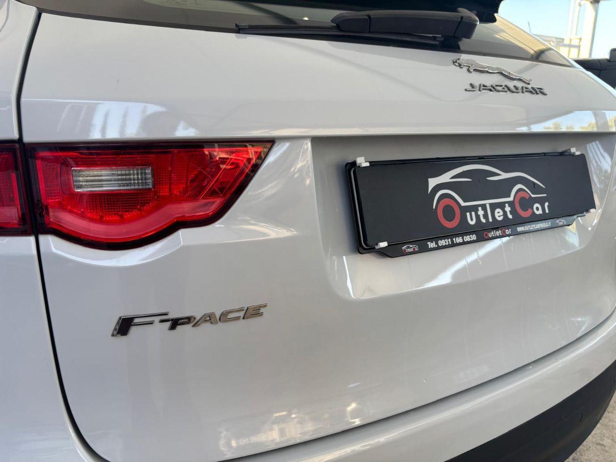 JAGUAR - F-Pace - 2.0d 180 CV AWD aut. Prestige