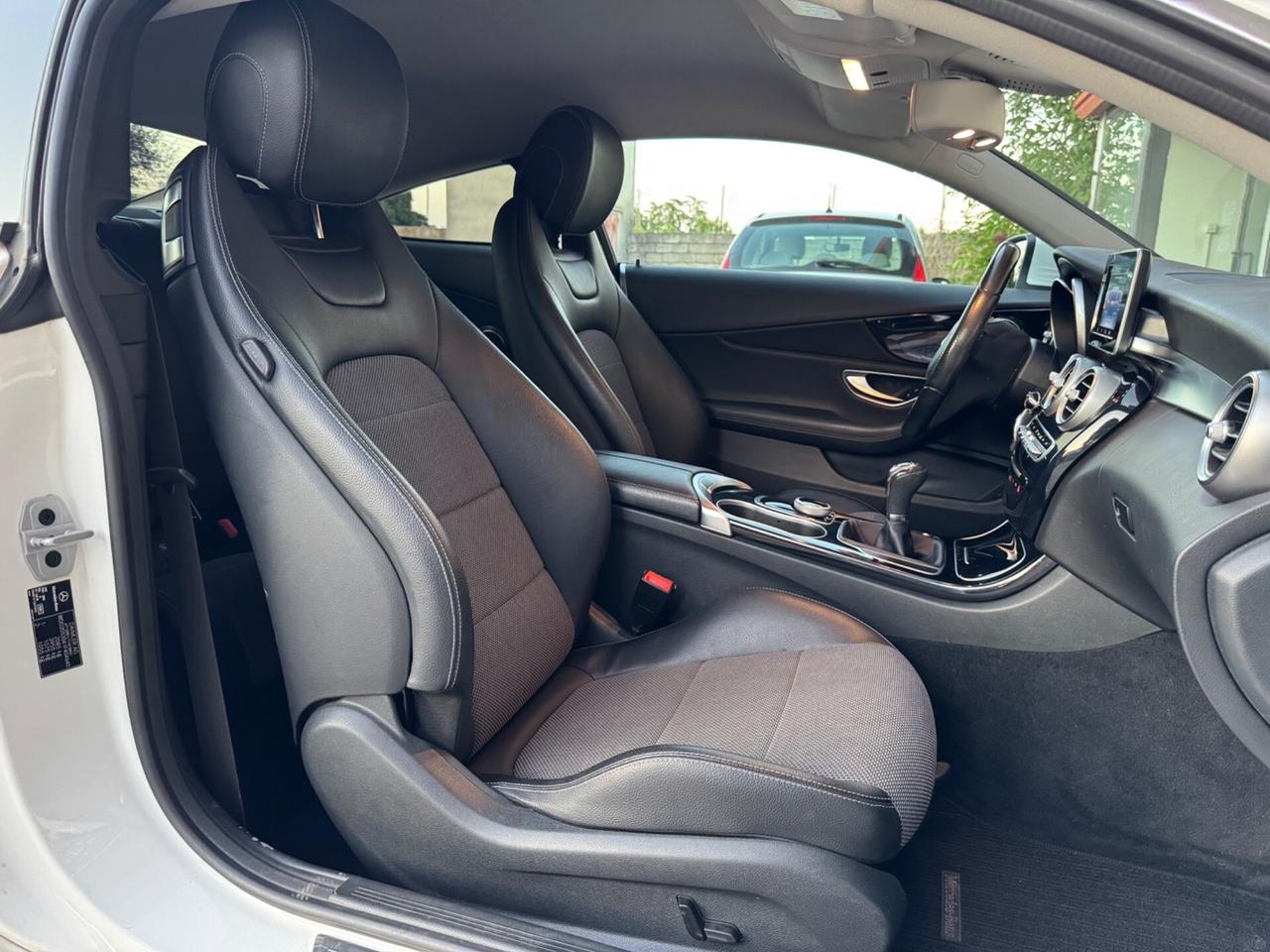 Mercedes-benz C 220 d Coupé Sport