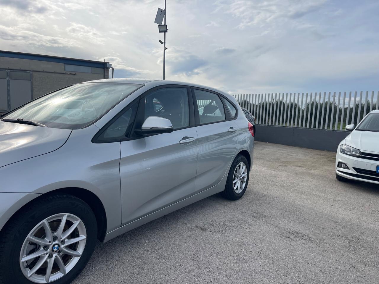 BMW 216D 115CV TWIN TURBO FULL MANUALE MY16