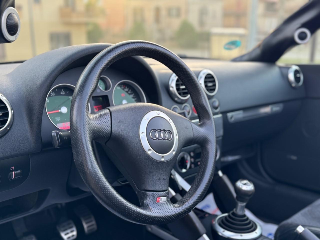 AUDI TT ROADSTER MK1 2.0 TURBO 185 CV