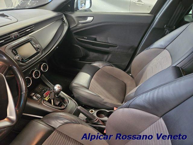 ALFA ROMEO Giulietta 1.6 JTDm-2 105 CV veloce