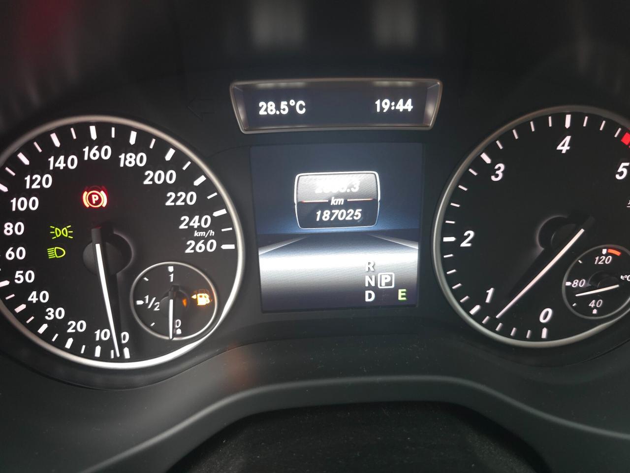 Mercedes-benz A 180 CDI Automatic Dark Night Edition