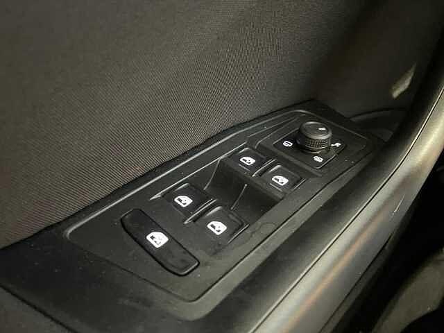 Volkswagen T-Roc 1.0TSI 110 Life - NEOPATENTATI