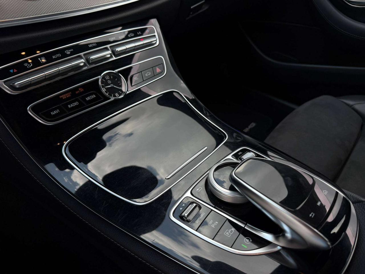 Mercedes-Benz E 220 d 194 CV AMG Premium Plus 4Matic IVA ESPOSTA