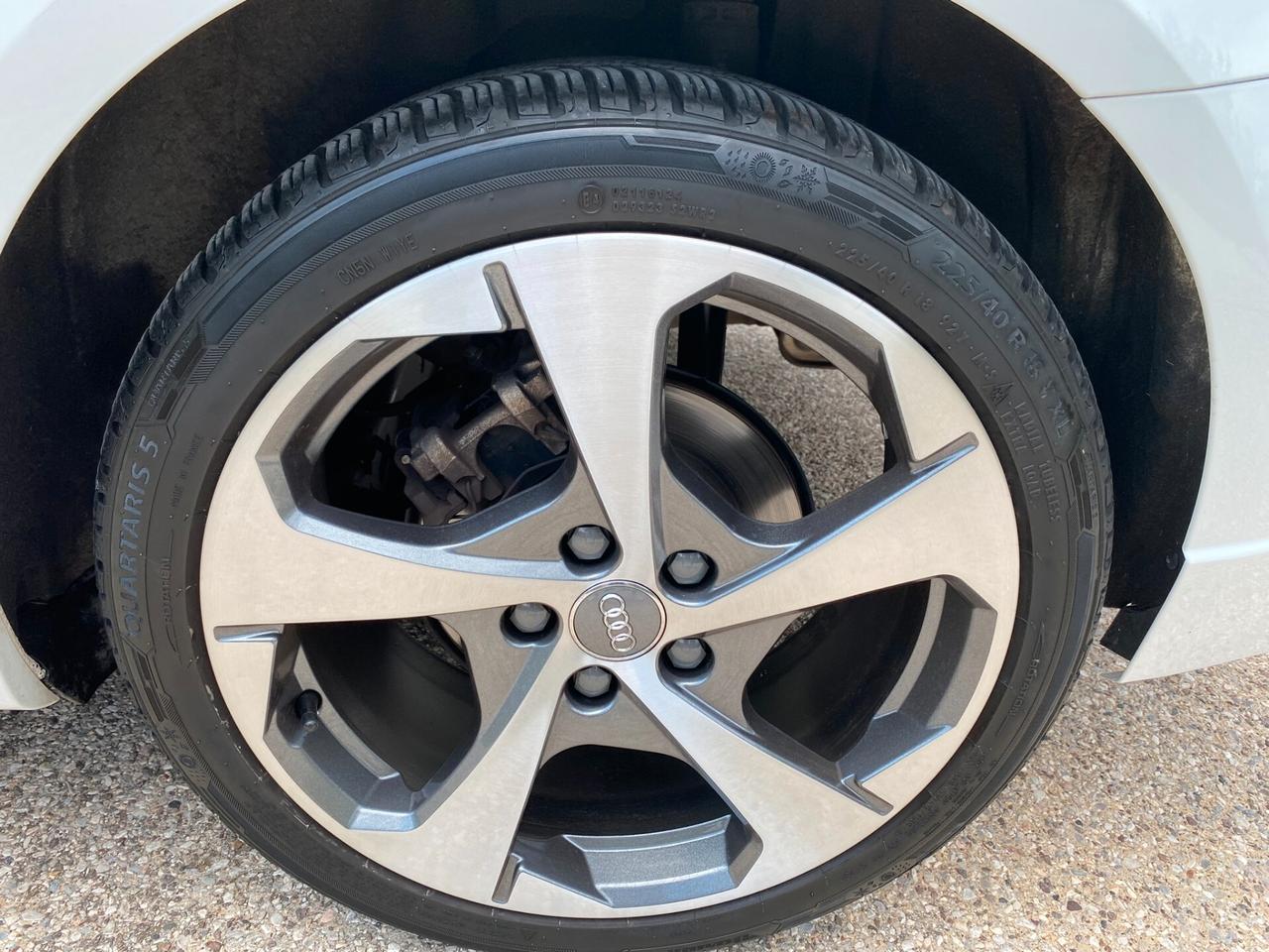 Audi A3 SPB 2.0 TDI S tronic >mini-rate € 146-