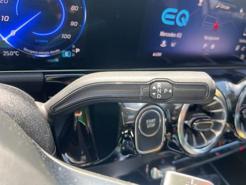 Mercedes-Benz EQA 300 4Matic AMG Line Advanced Digital Edition