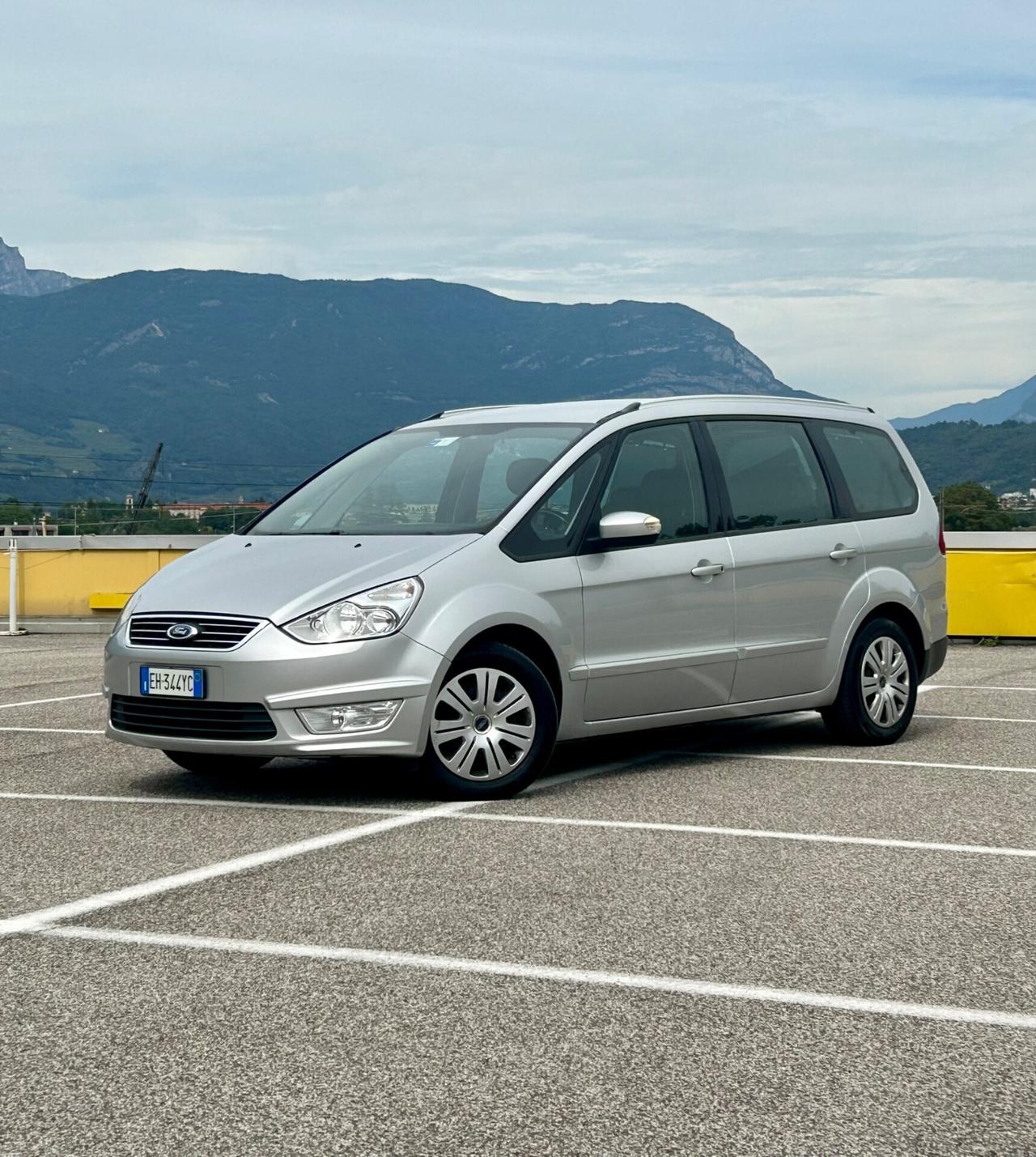 Ford Galaxy 2.0 TDCi Titanium 7 Posti PERFETTA