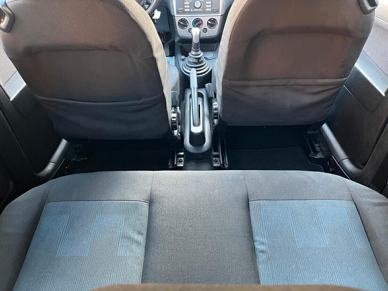 Ford Fiesta Titanium 1.4 TDCi 70Cv 12 MESI DI GARANZIA