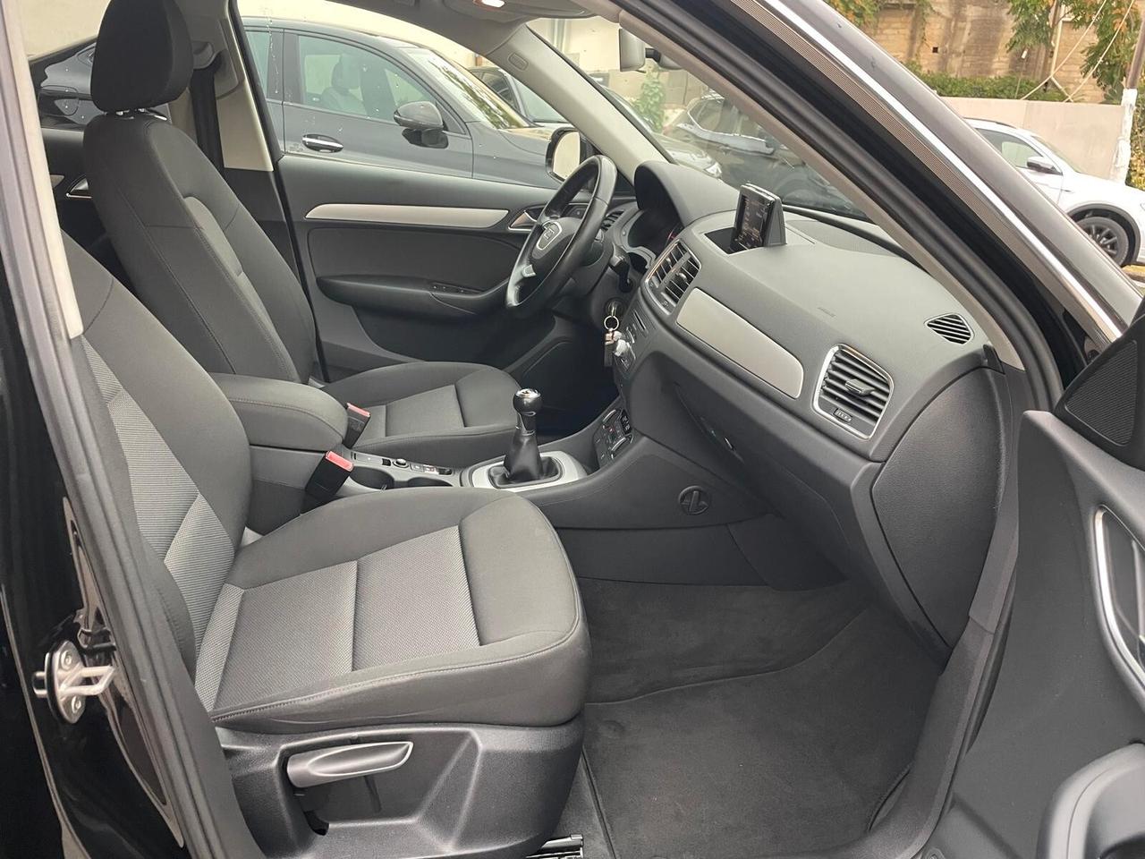 Audi Q3 2.0 TDI Business 136 cv - 2016