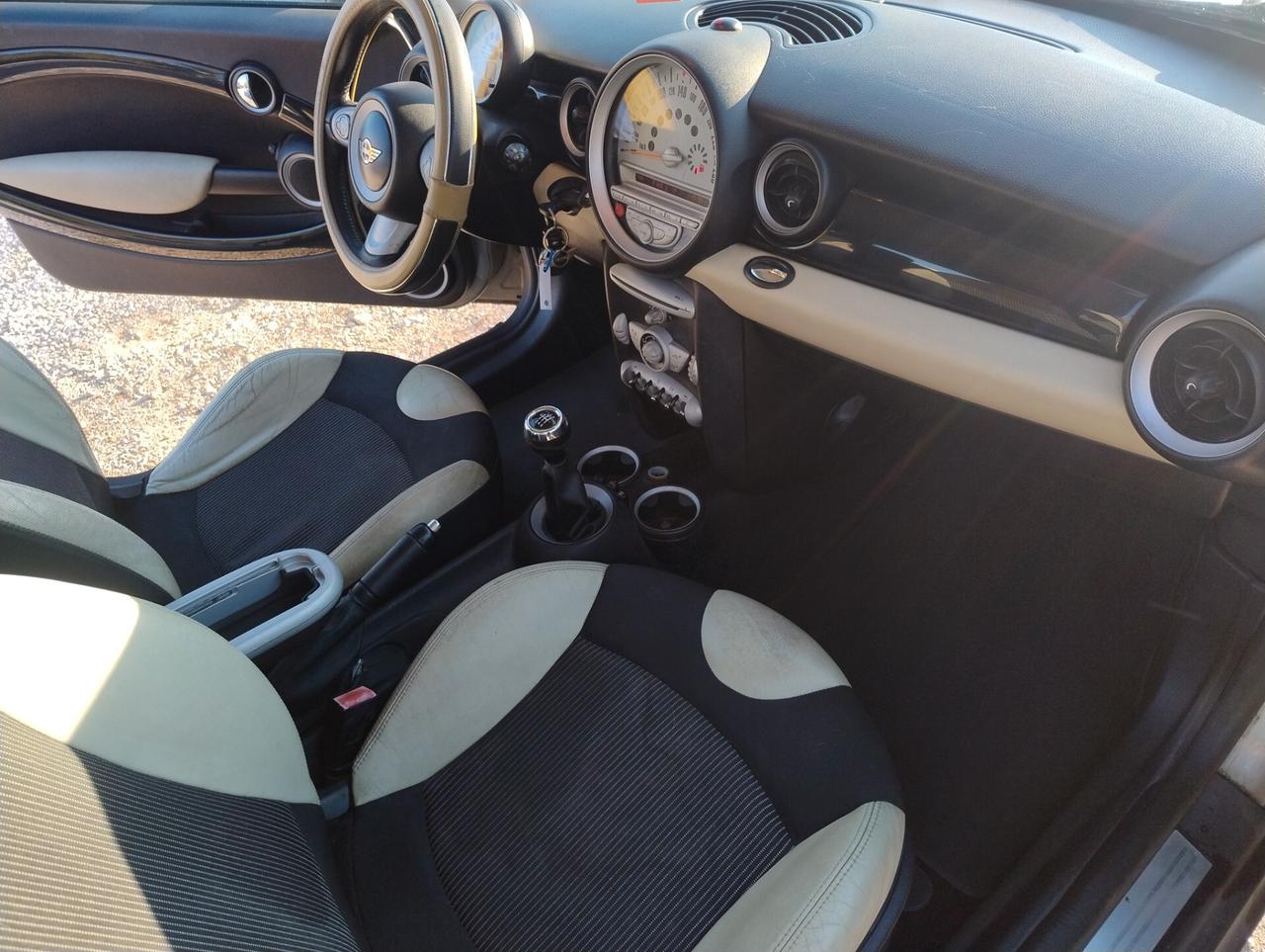 Mini 1.6 16V Cooper D