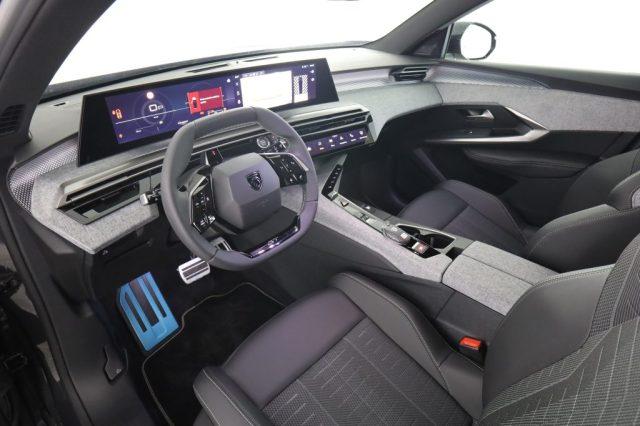 PEUGEOT 5008 3ª serie Hybrid 145 e-DCS6 GT