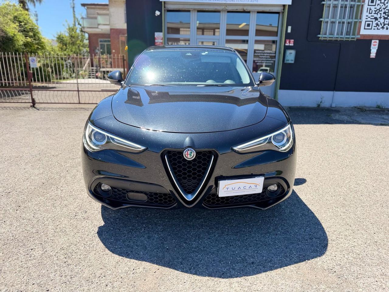 Alfa Romeo Stelvio Executive 2.2 #11317