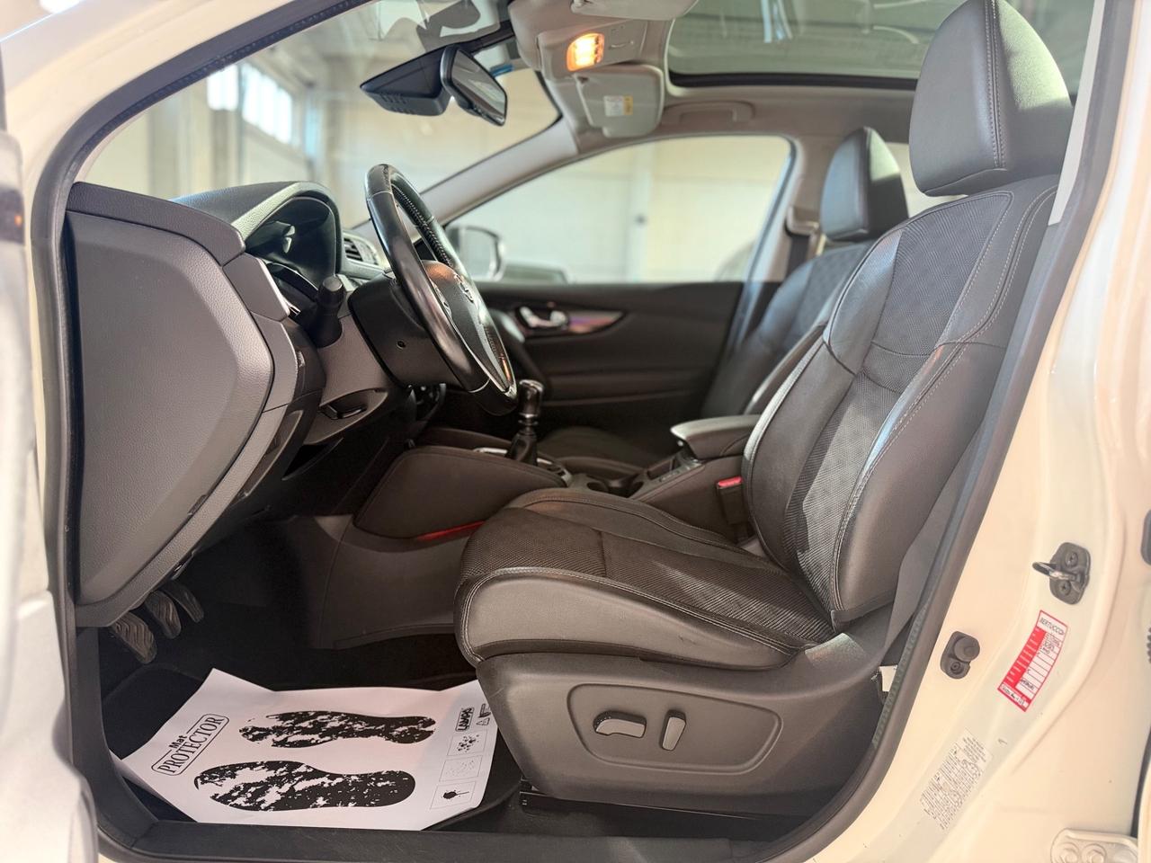 Nissan Qashqai 1.2 DIG-T Acenta PEEMIUM NEOPATENTATI