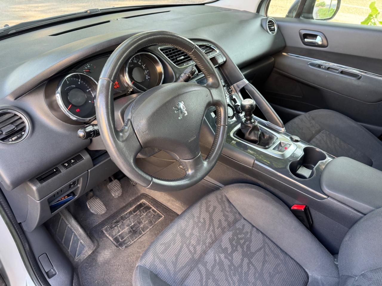 Peugeot 3008 1.6 HDi 112 cv garanzia 12 mesi