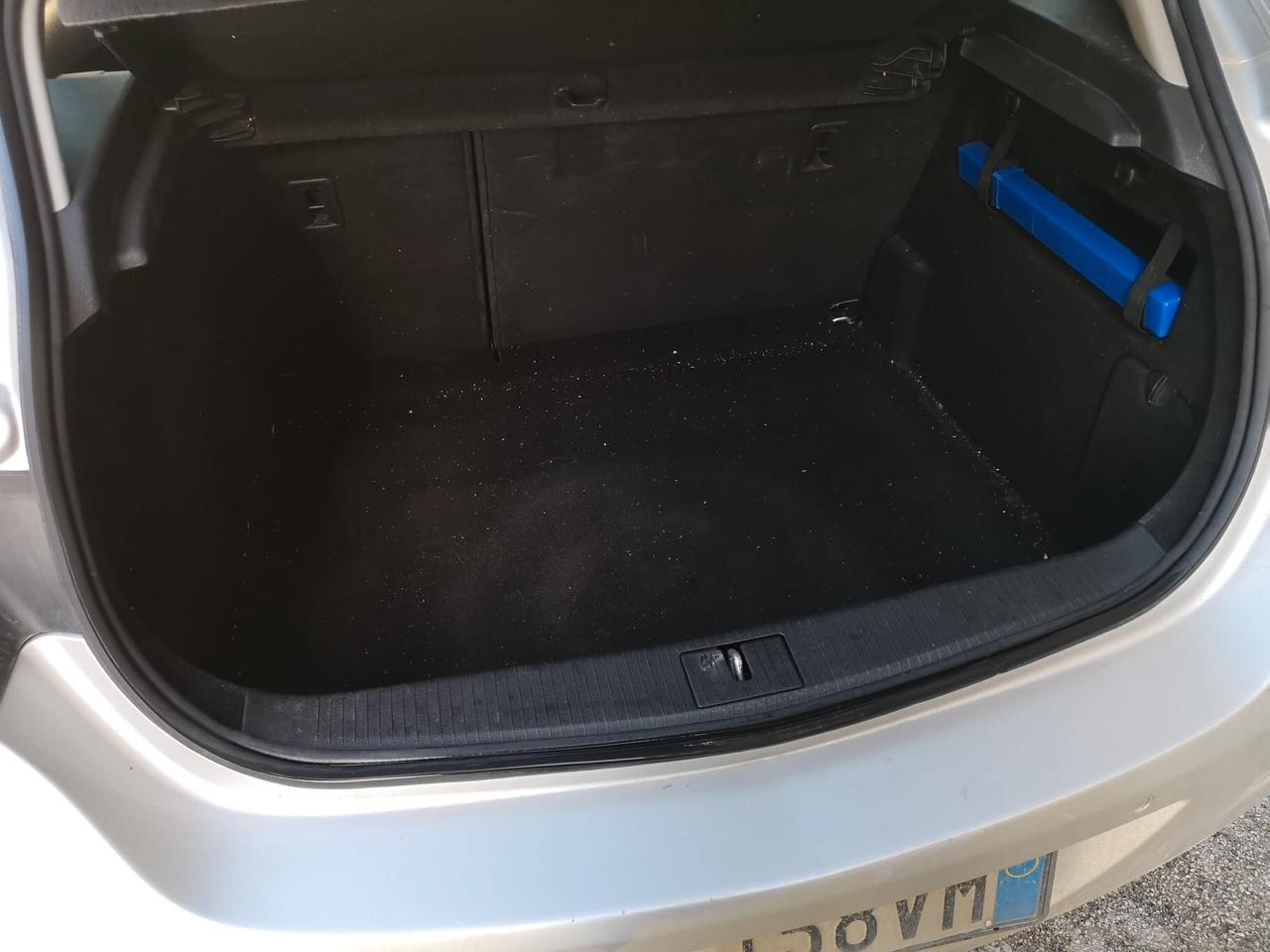 Opel Astra 1.7 CDTI 110CV 5p 2011