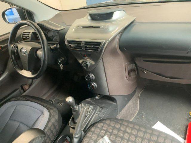 TOYOTA iQ 1.0 Sol