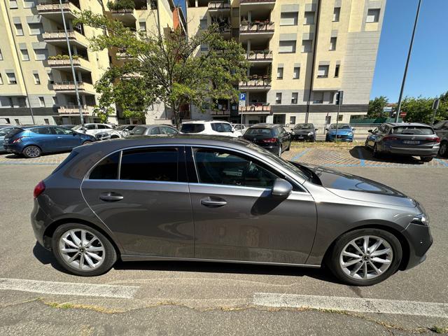 MERCEDES-BENZ A 180 Business A 180 D