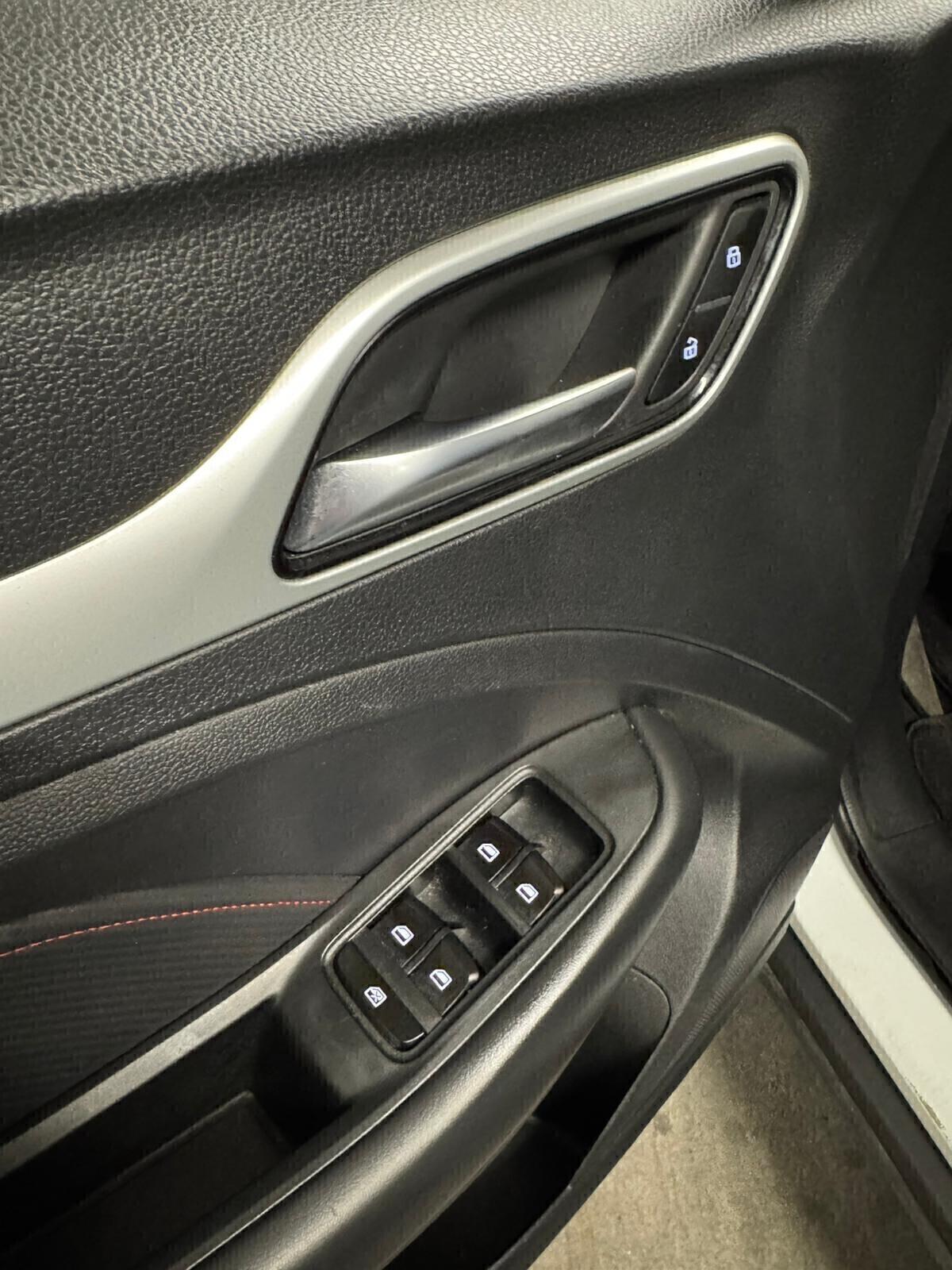 Mg ZS 1.0T-GDI Luxury 2023 prezzo reale senza obbligo di finanziamento