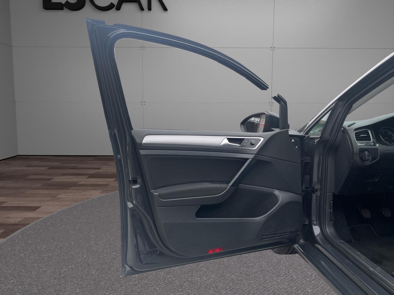 Volkswagen - Golf VII 5p 1.6 tdi Executive 115cv