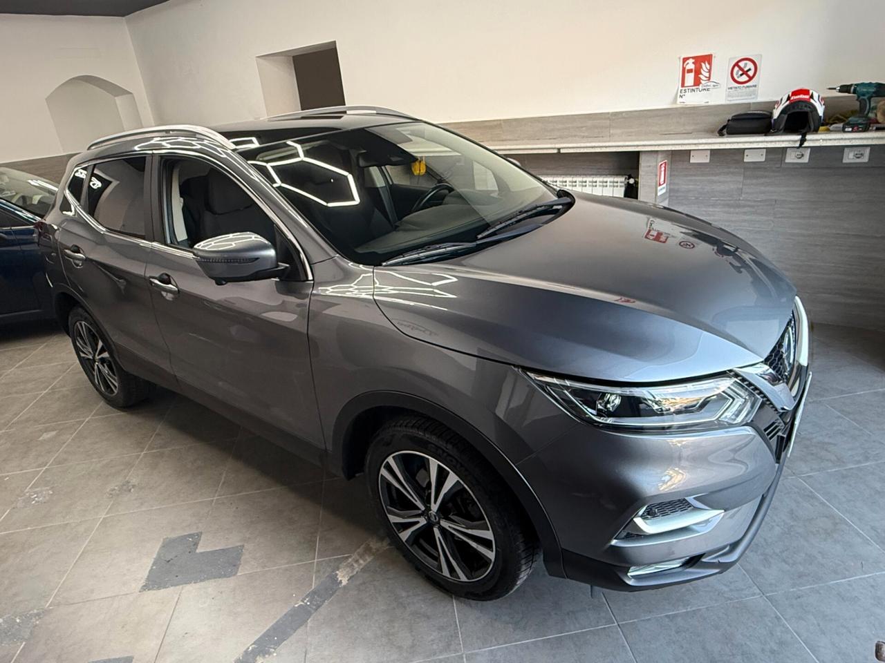 Nissan Qashqai 1.5 dCi Visia