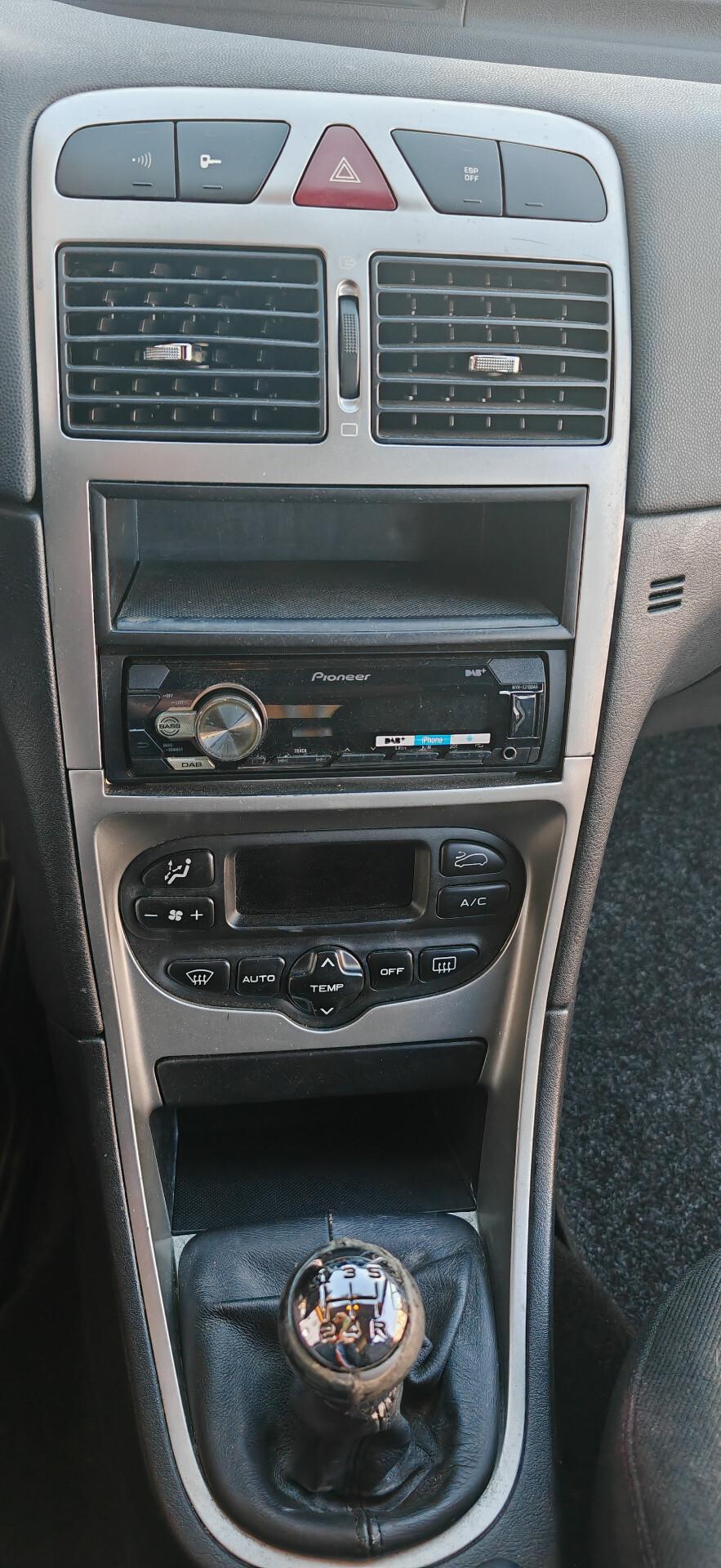 Peugeot 307 1.6 16V 5p. XS