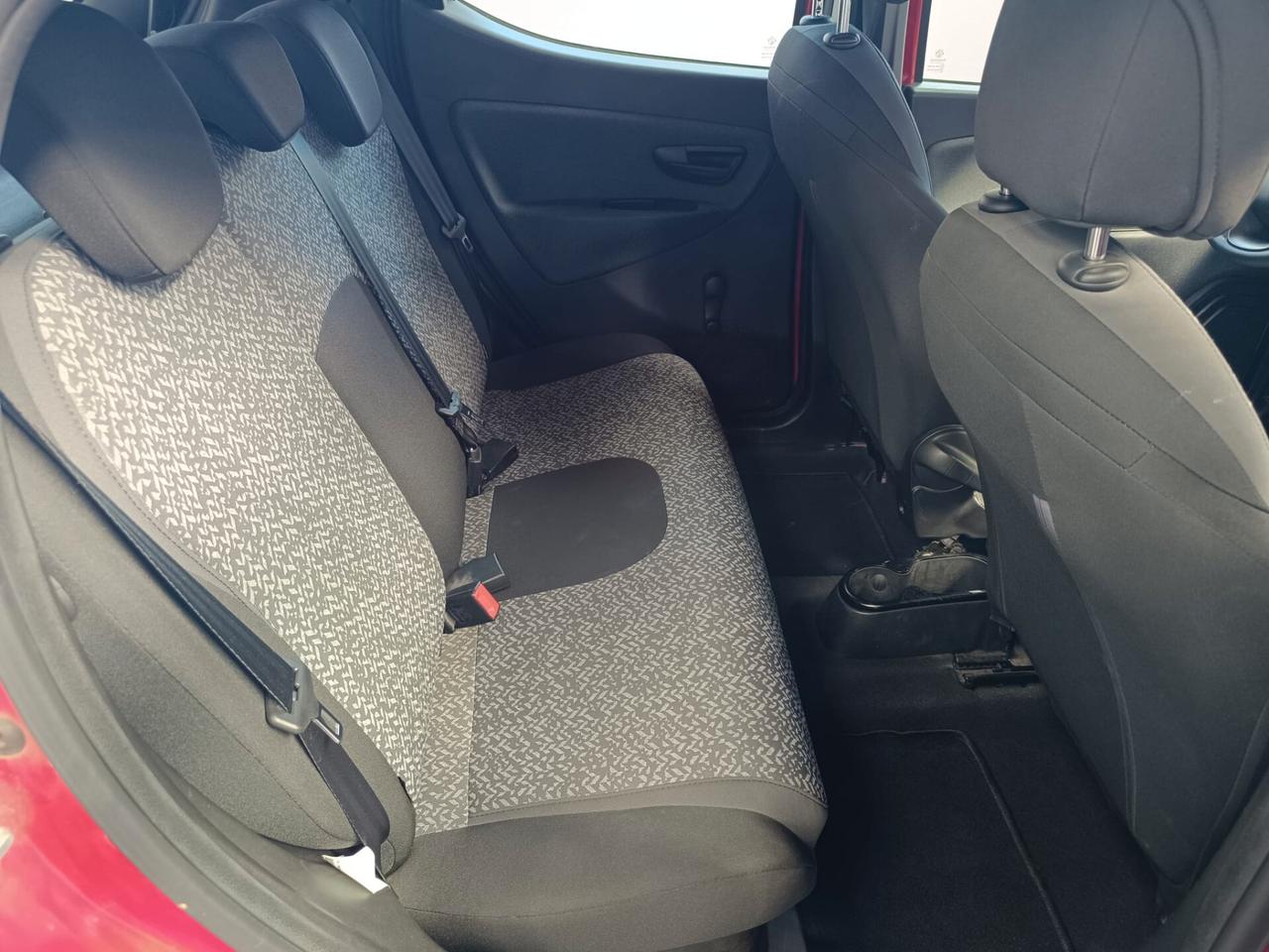 Lancia Ypsilon 1.2 69 CV 5 porte GPL Ecochic Gold