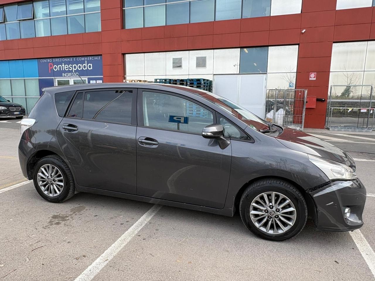 Toyota Verso 1.6 D-4D Style 2016 1.6 Diesel 286.000 KM