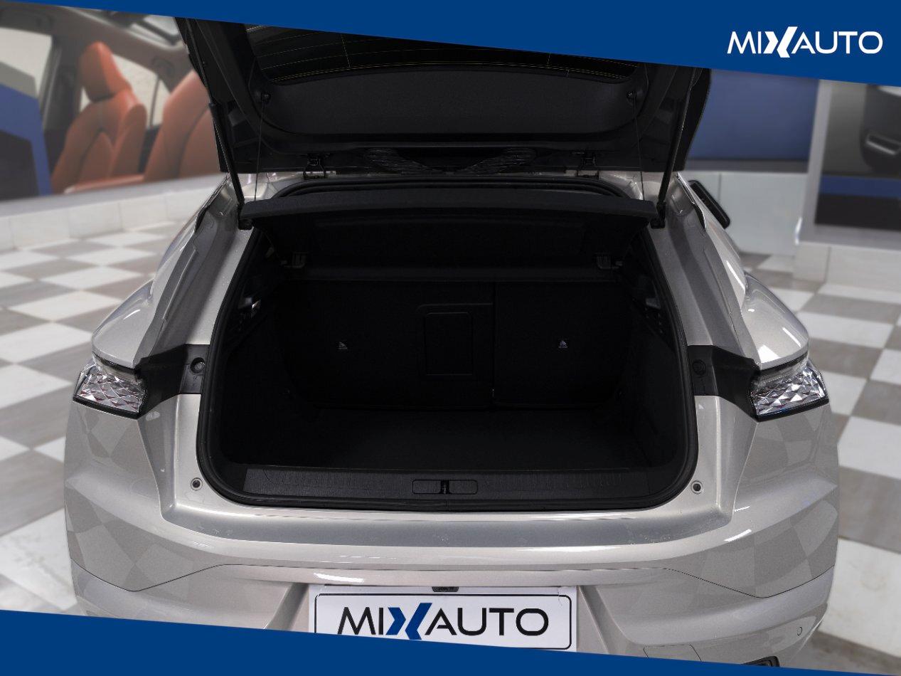 DS Automobiles DS4 1.5 BlueHDI Etoile Alcantara 130CV Auto