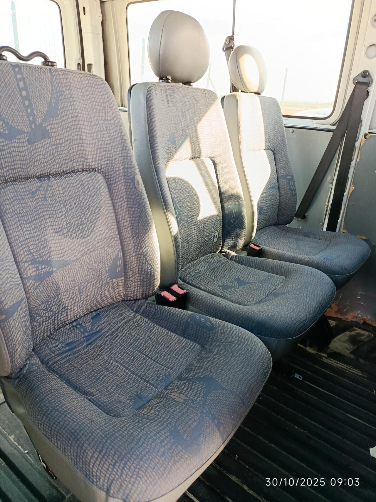 Renault Master T35 2.2 dCi 16V PC Minibus