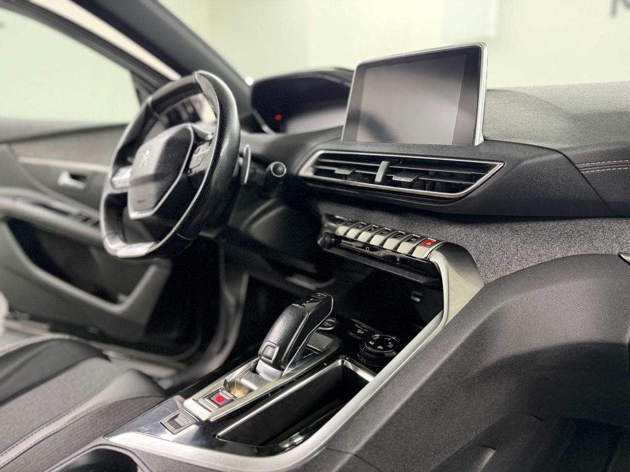 Peugeot 3008 (anno 2017)
