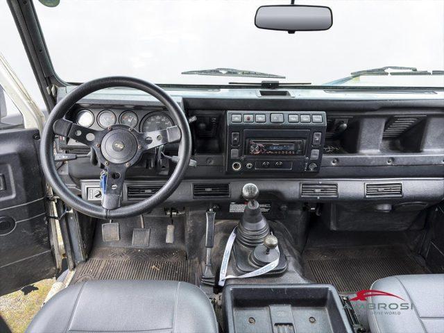LAND ROVER Defender 110 2.5 Td5 cat Station Wagon SE - AUTOCARRO N1