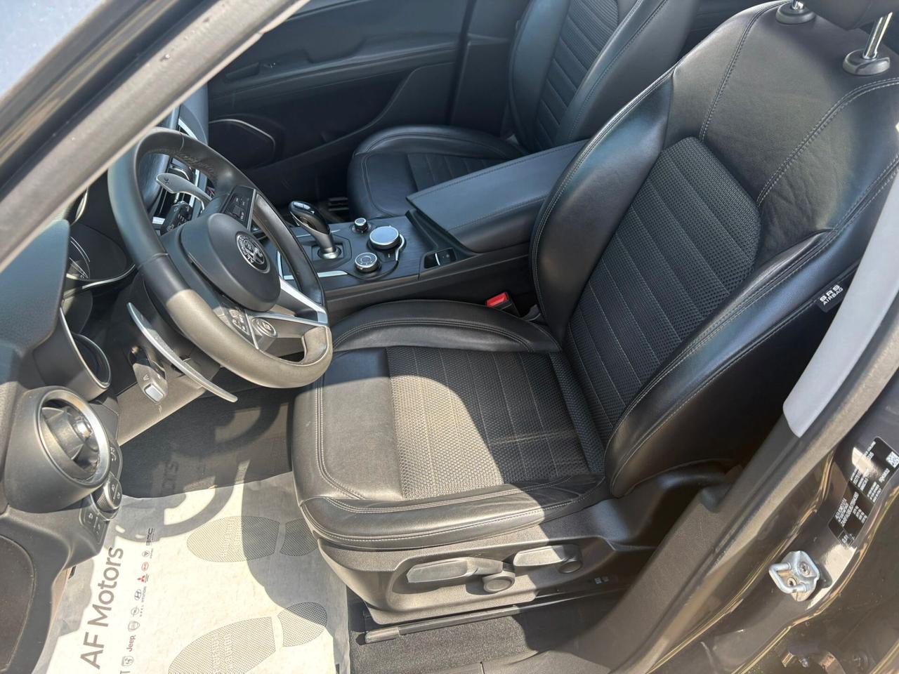 Alfa Romeo Stelvio 2.2 Turbodiesel 180 CV AT8 RWD Super