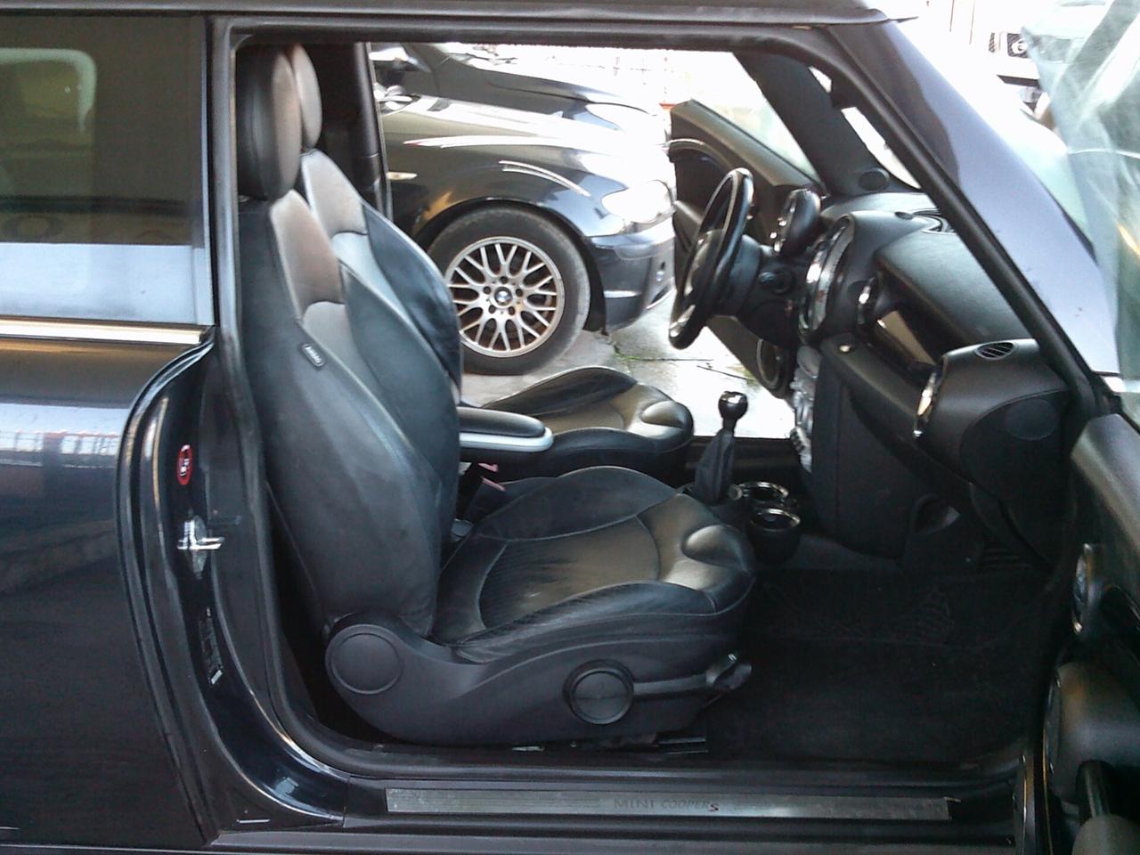 Mini 1.6 16V Cooper S Chili full 07