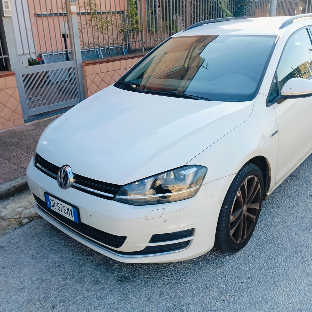 Volkswagen Golf Variant 1.6 TDI 110 CV Comfortline BlueMotion Tech.