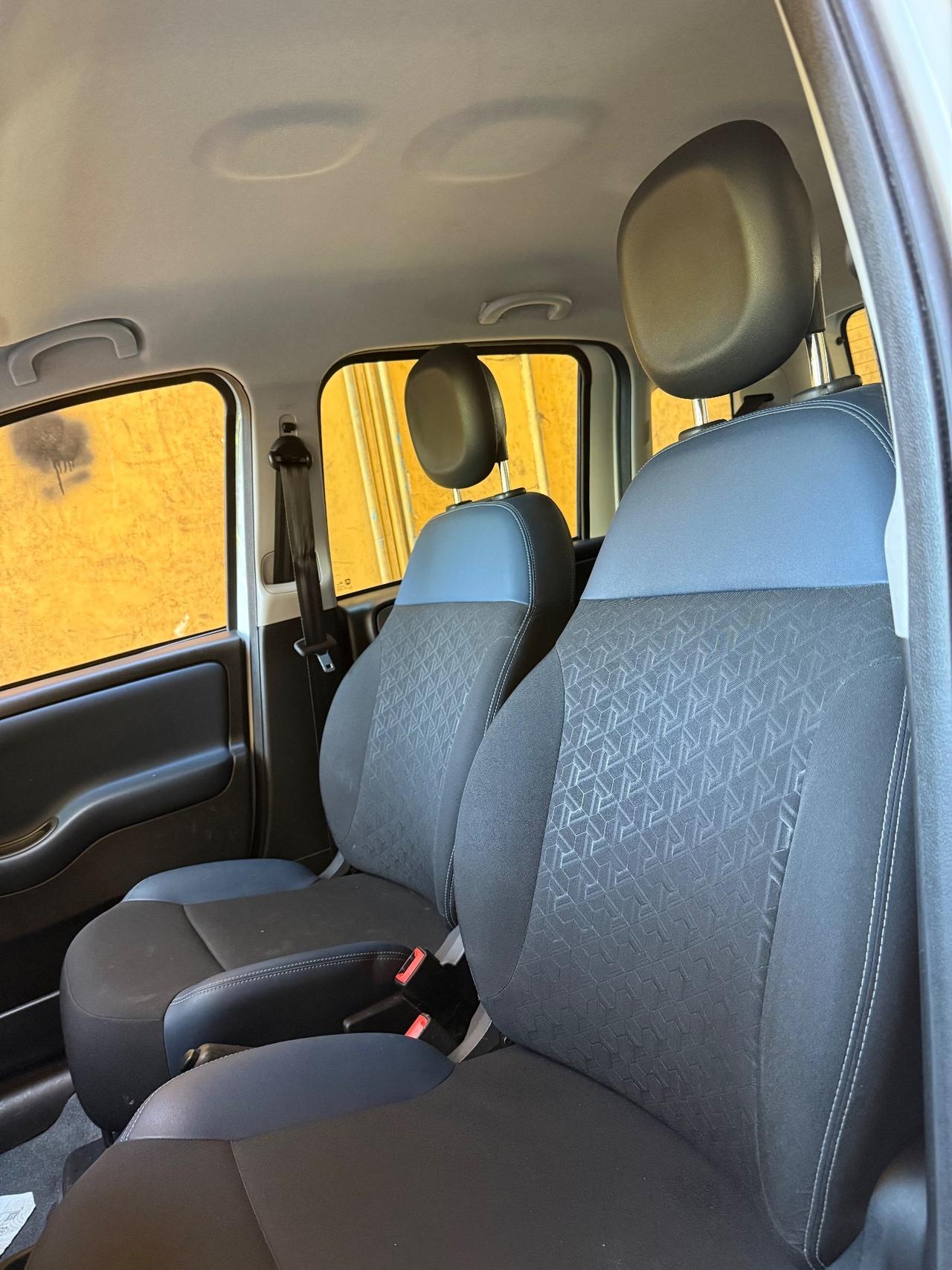 Fiat Panda 1.2 citycross gpl di serie