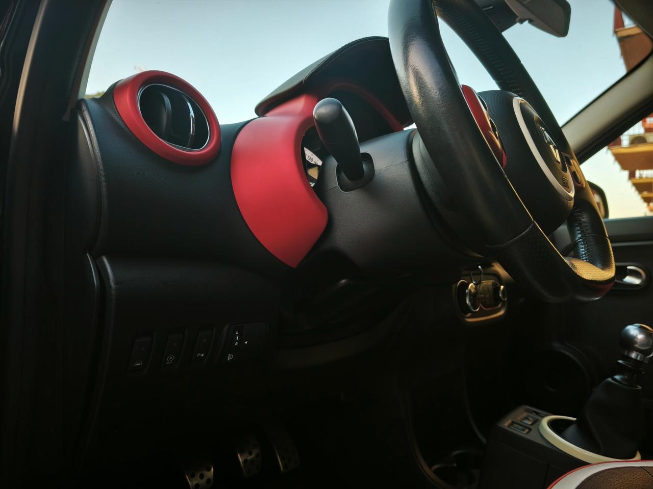 Renault Twingo 0.9 TCe 90 CV Sport Limited Edition