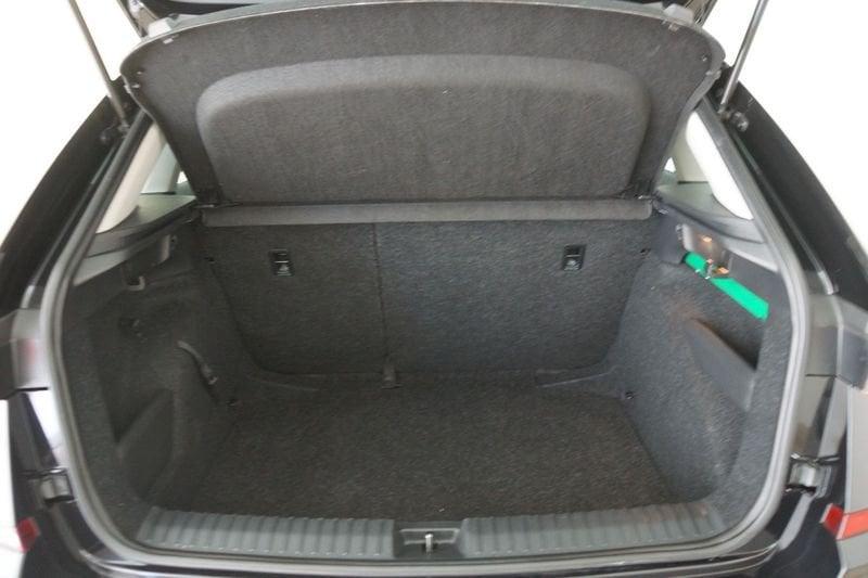 Škoda Kamiq 1.0 TSI 95cv BLACK DOTS