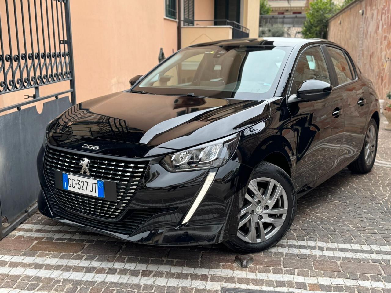 Peugeot 208 BlueHDi 100 Allure