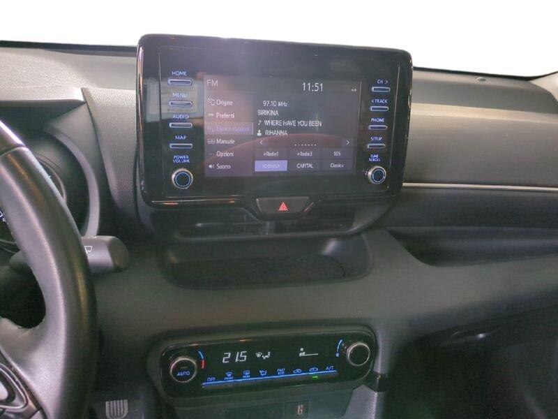 Toyota Yaris Hybrid Trend MY22