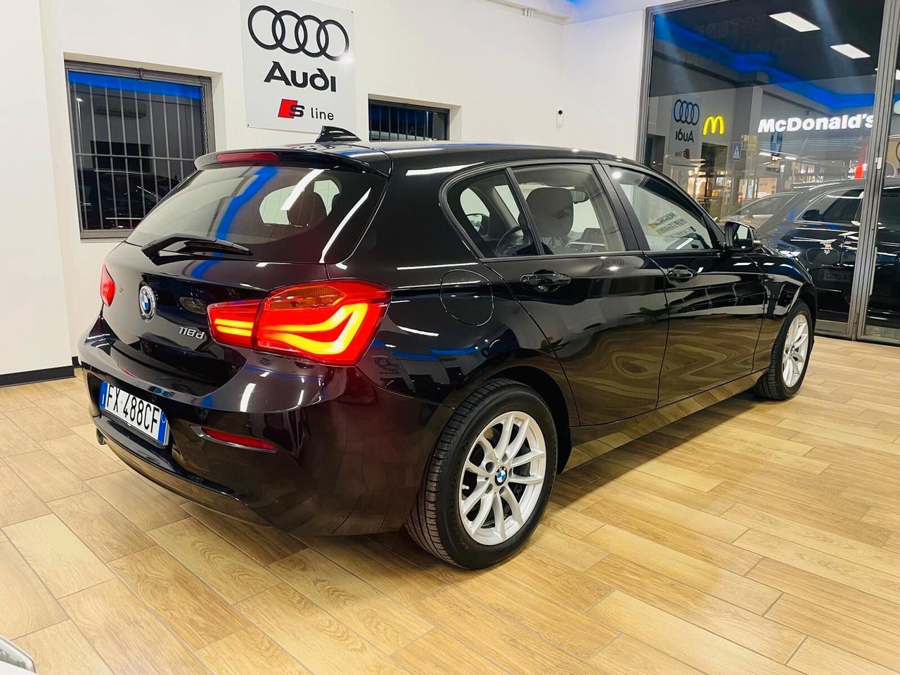 Bmw 118d - 150 cv Automatica Business Advantage
