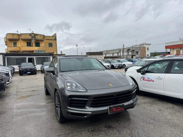 PORSCHE Cayenne 3.0 V6