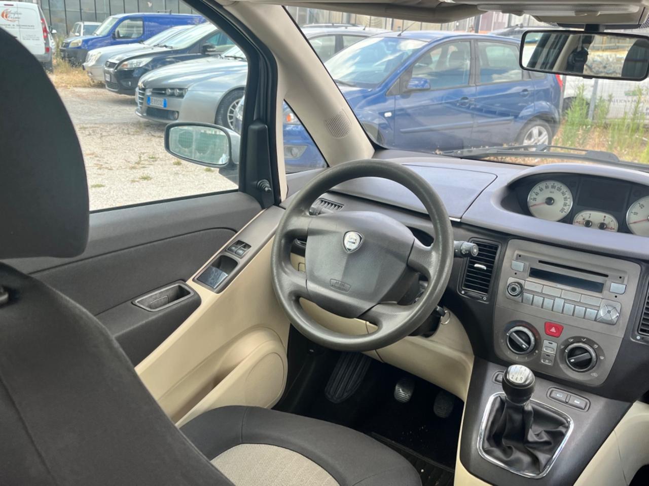 Lancia MUSA 1.3 Multijet 16V Argento