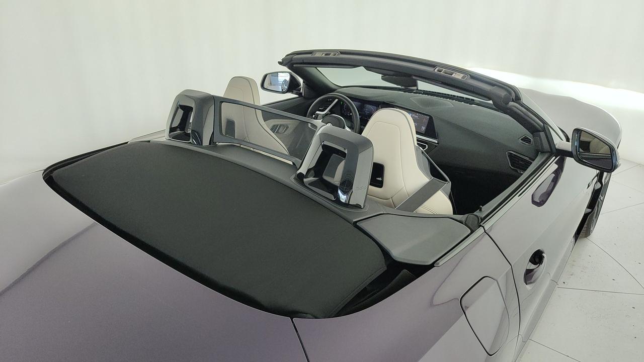 BMW Z4 sdrive 20i Sport auto