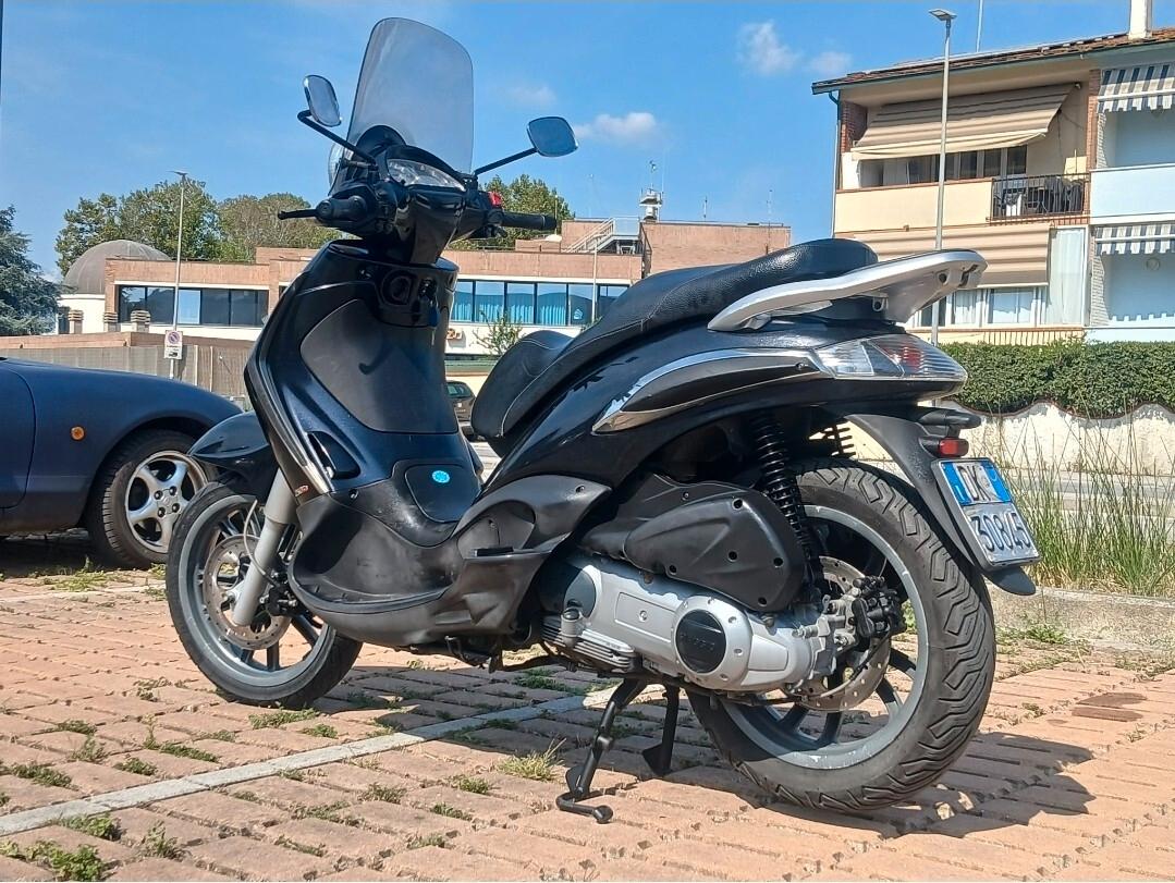 Piaggio Beverly 250 i e PERMUTO AUTO / MOTO