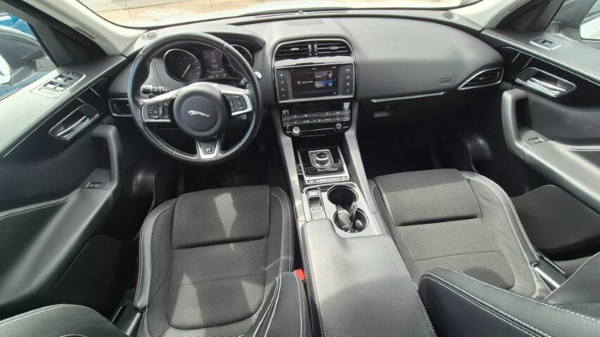 Jaguar F-Pace 2.0 D 180 CV AWD aut. R-Sport - 2016