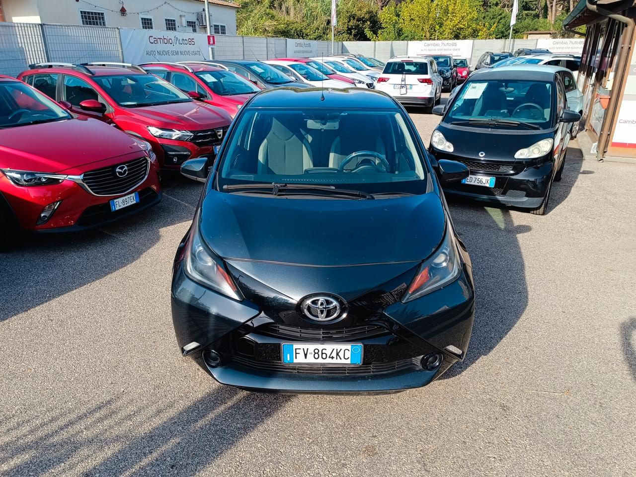Toyota Aygo 1.0 VVT-i 69 CV 5 porte x-play