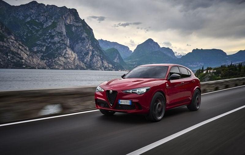 Alfa Romeo Stelvio 2.9 Bi-Turbo V6 520 CV AT8 Quadrifoglio MY24 DA ORDINARE Rif. Lorenzo