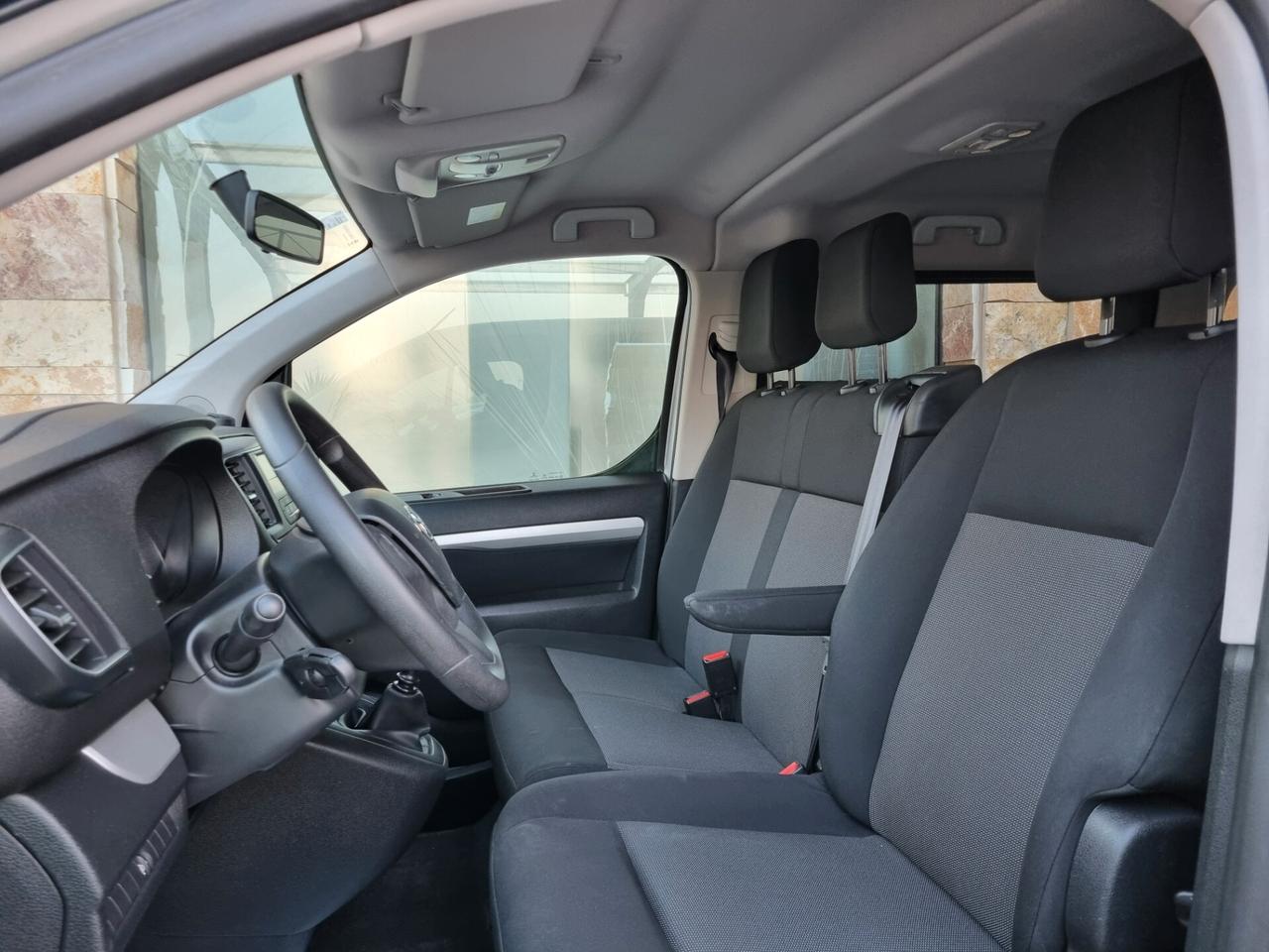 Toyota Proace Verso 1.4D STYLE disabili